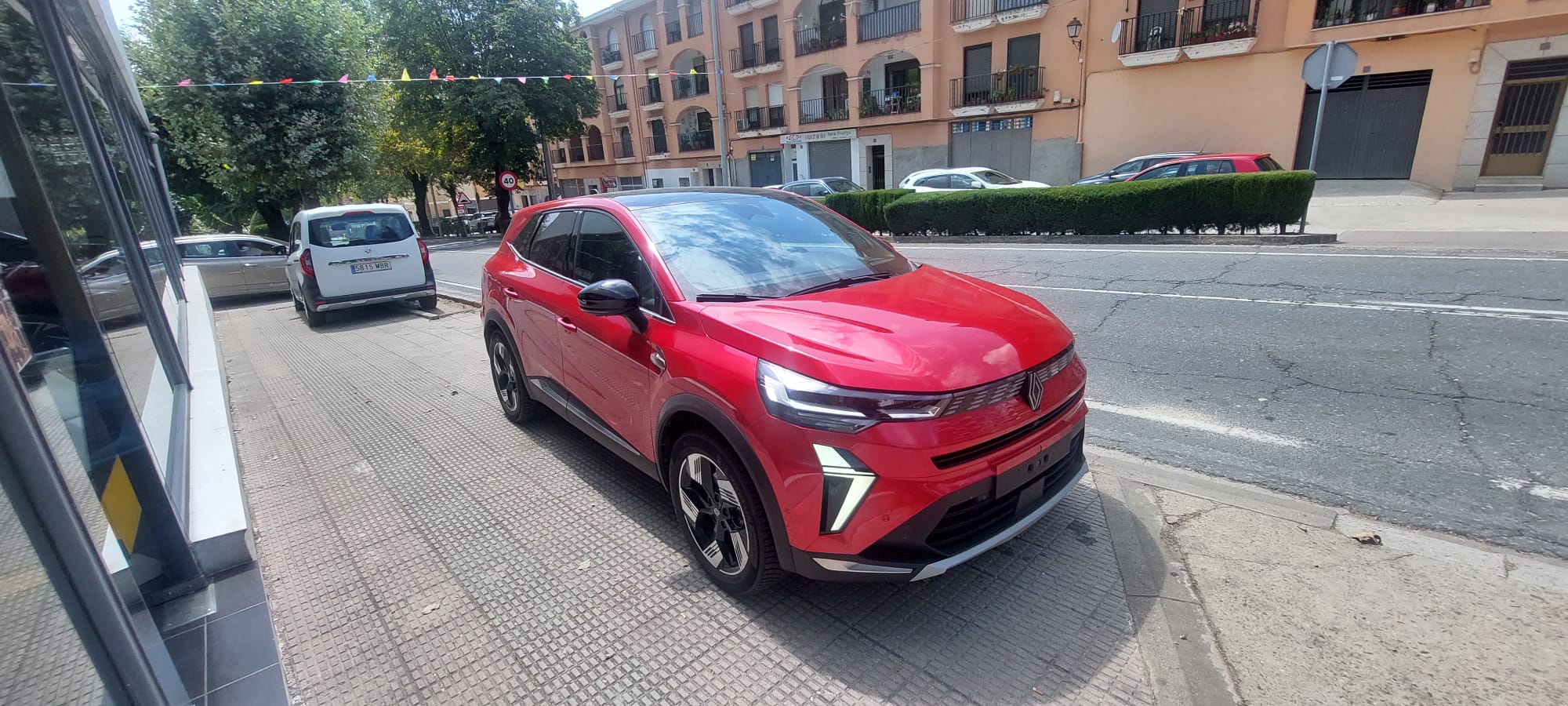 Renault Symbioz 1.6 hybri 145cv miniatura 3
